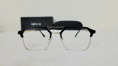 110 Premium Eyewear_img_2