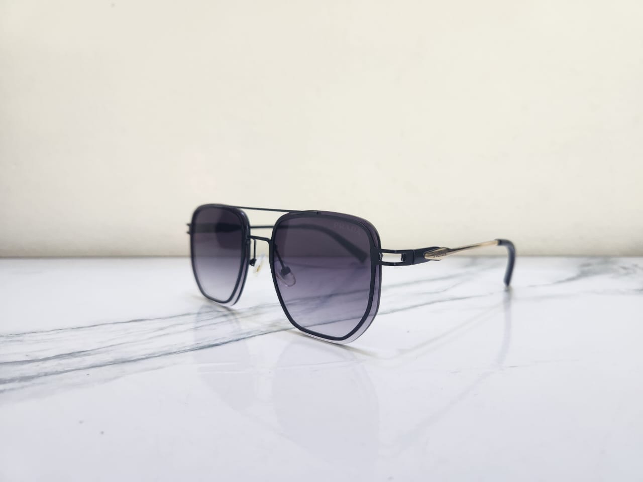 240 Premium Metal Sunglass