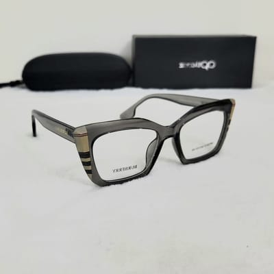 Premium Square Frame – Burberry Style_img_2