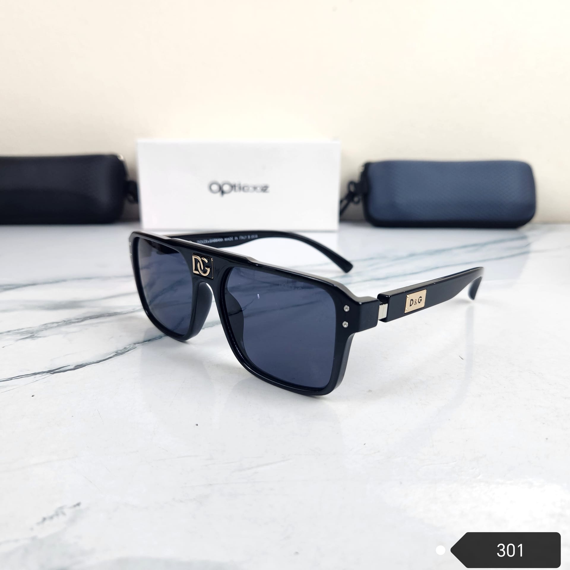301 Premium Brand Oversize Sunglass